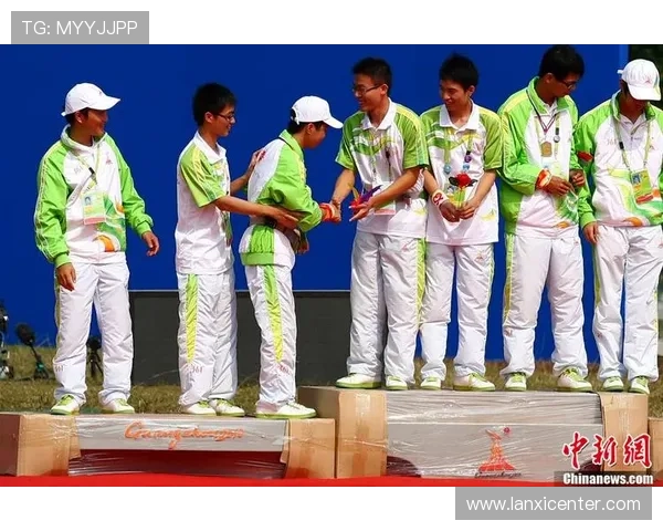 魔术队训练营精彩花絮曝光球迷热情呼声得到积极回应